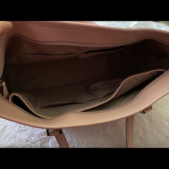 Michael Kors Handbag - Picture 3 of 4